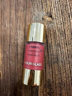 Hourglass Unreal Liquid Blush - Rose Coral